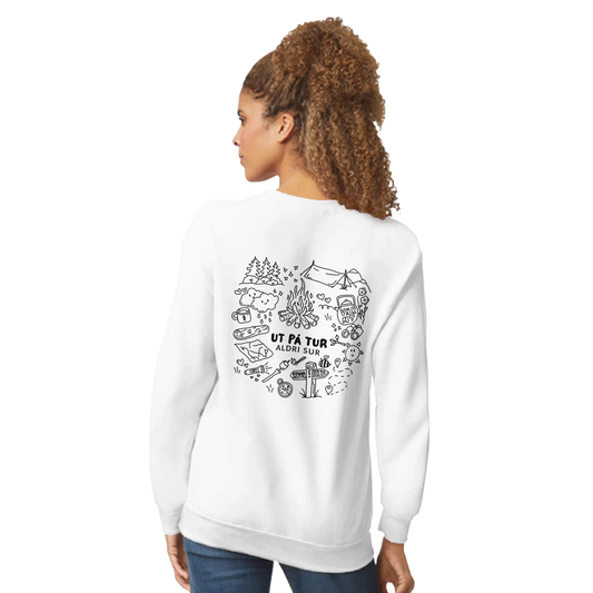 Genser med trykk “Ut på tur” fra Anda Studio