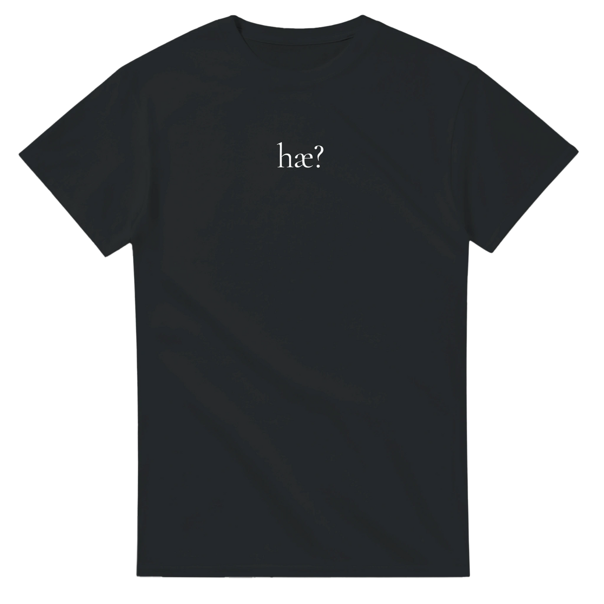 Svart t-skjorte med norsk tekstdesign som sier "hæ?"